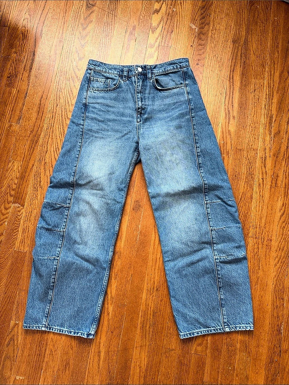 Triarchy Barrel Leg Jeans in Blue Waist 26 Like New